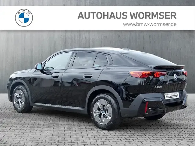 BMW iX2