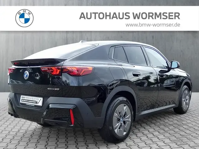 BMW iX2
