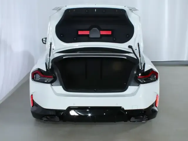 BMW 240