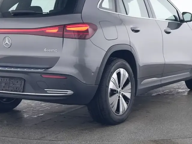 Mercedes-Benz EQA 300