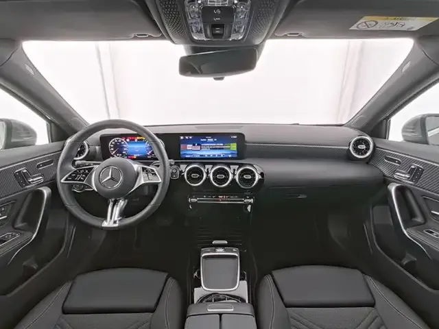 Mercedes-Benz A 200