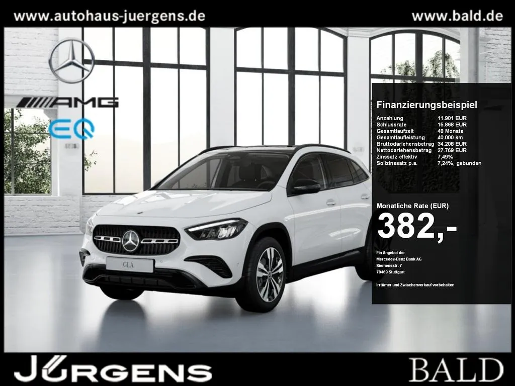 Mercedes-Benz GLA 200