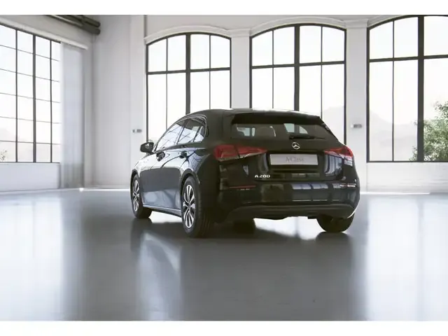Mercedes-Benz A 200