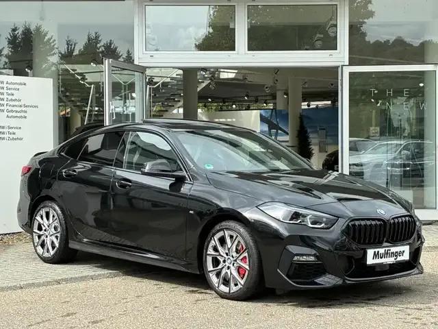 BMW 220