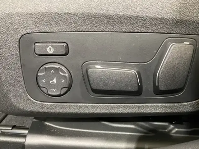 BMW 340