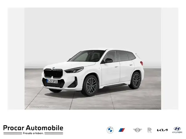 BMW iX1