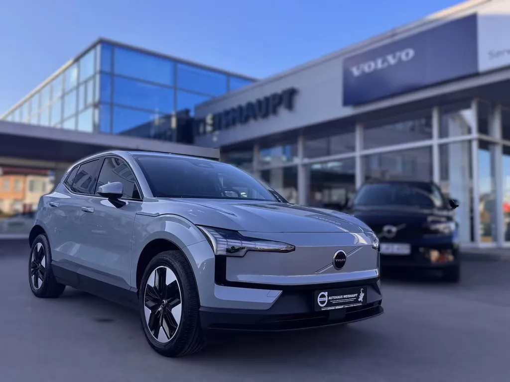 Volvo EX30