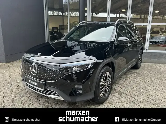 Mercedes-Benz EQB 350