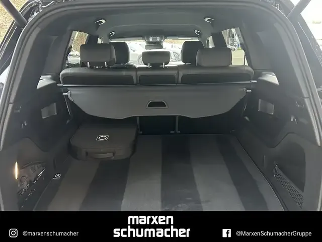 Mercedes-Benz EQB 350