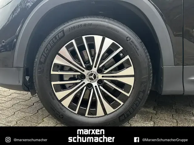 Mercedes-Benz EQB 350
