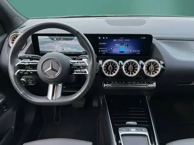 Mercedes-Benz EQA 300