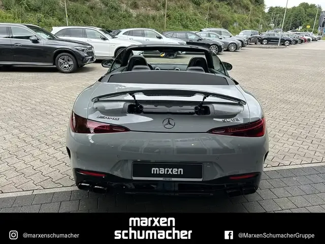 Mercedes-Benz SL 63 AMG