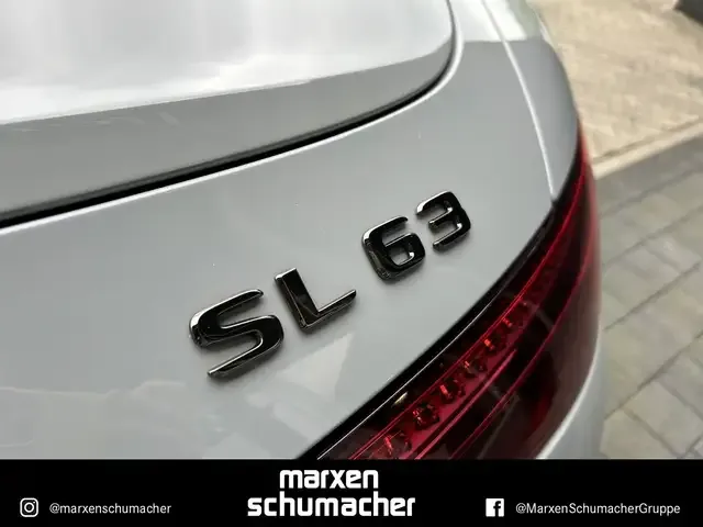 Mercedes-Benz SL 63 AMG