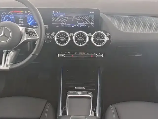 Mercedes-Benz EQA 350