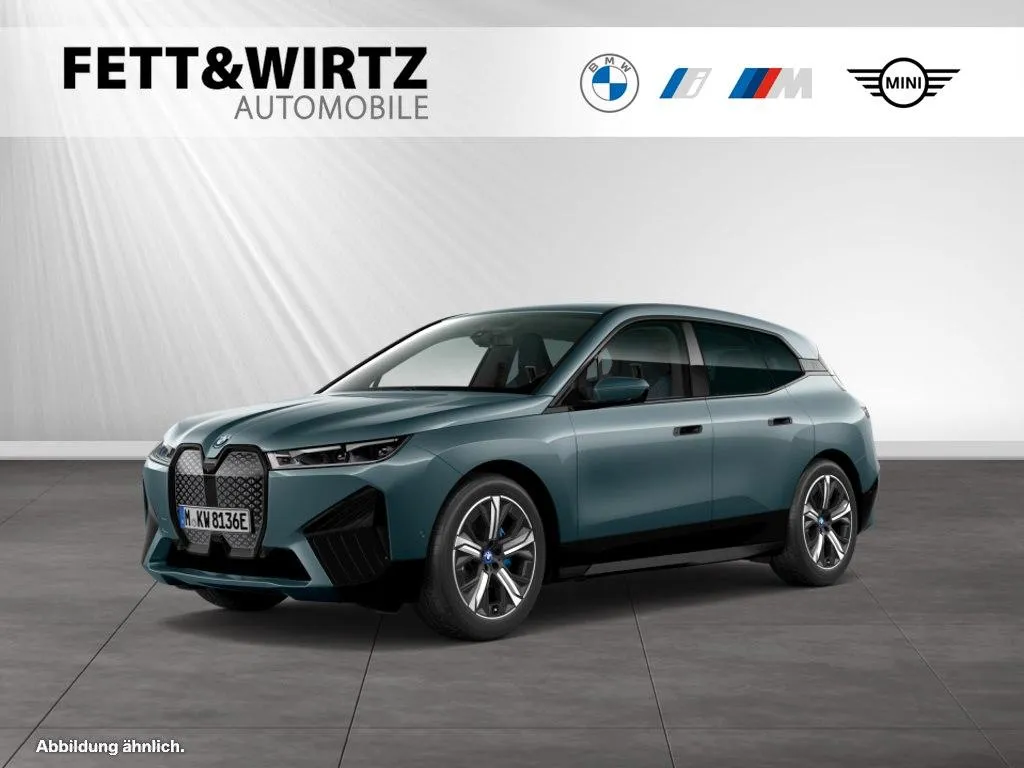 BMW iX
