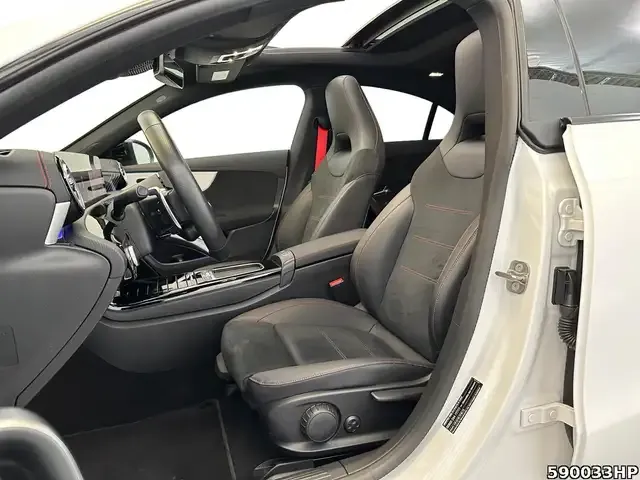 Mercedes-Benz CLA 35 AMG