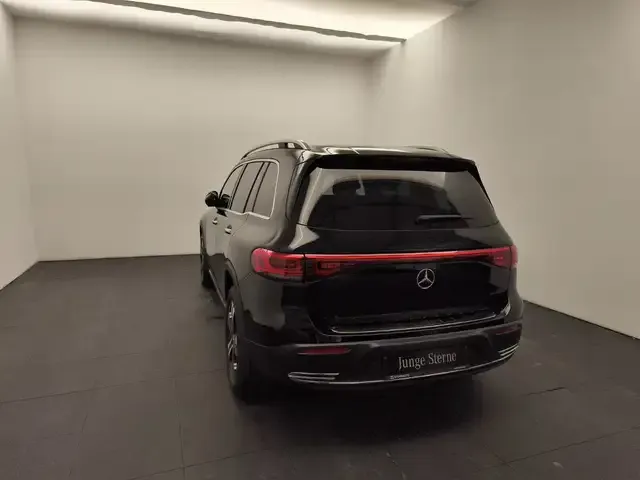 Mercedes-Benz EQB 350