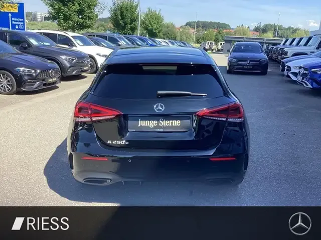 Mercedes-Benz A 250
