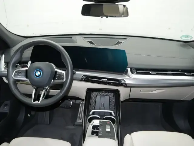 BMW iX2