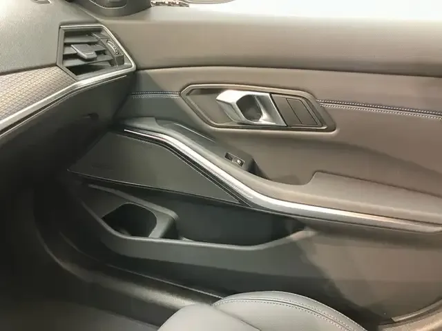BMW 340