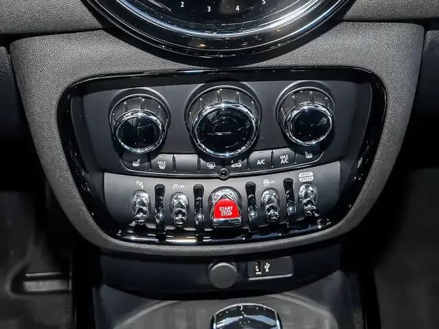 MINI John Cooper Works Clubman