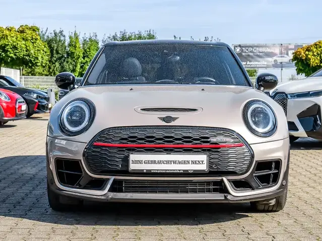 MINI John Cooper Works Clubman