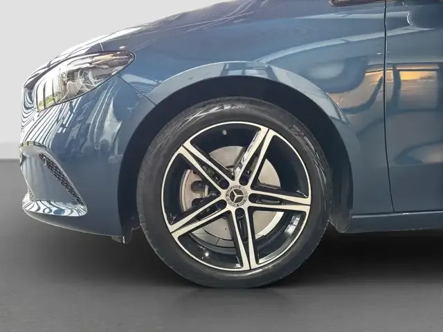 Mercedes-Benz B 250