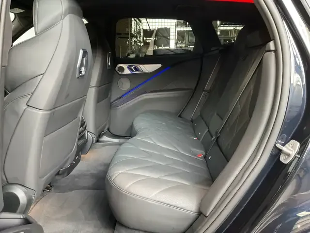 BMW XM