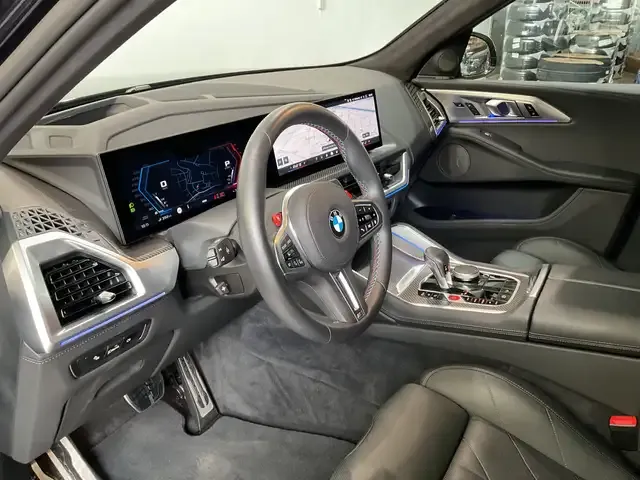 BMW XM