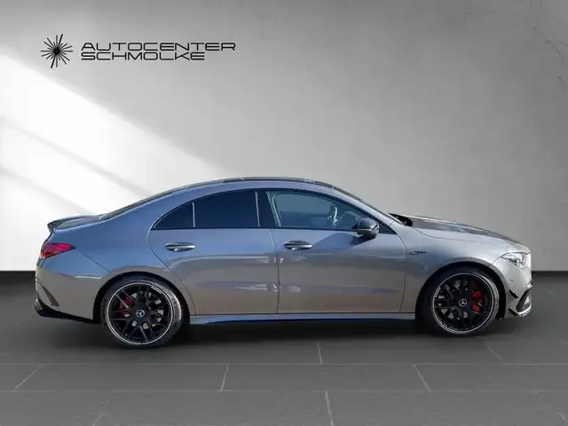 Mercedes-Benz CLA 45 AMG