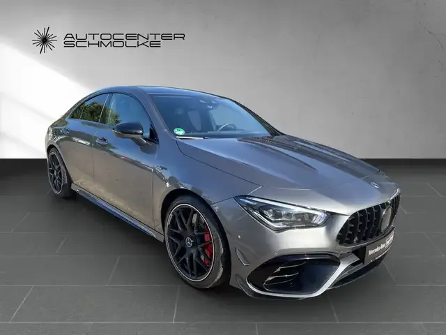 Mercedes-Benz CLA 45 AMG