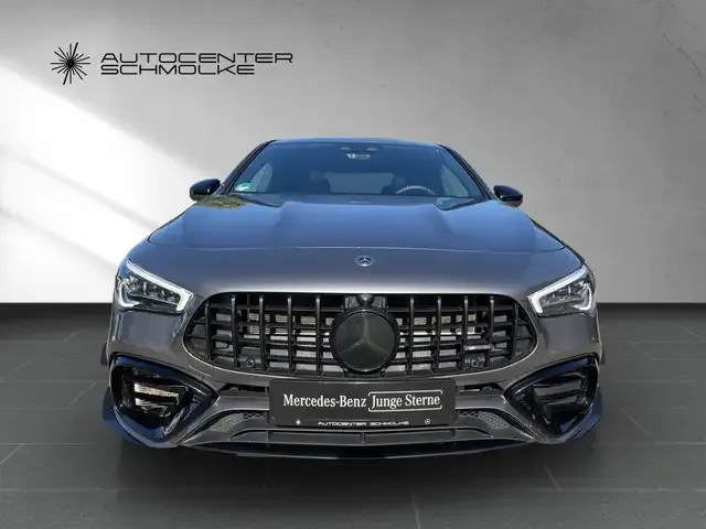 Mercedes-Benz CLA 45 AMG
