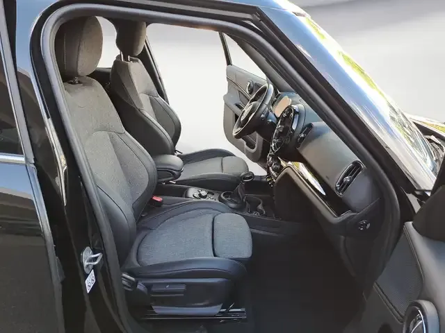MINI Cooper SE Countryman