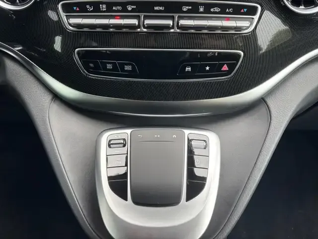 Mercedes-Benz EQV 300
