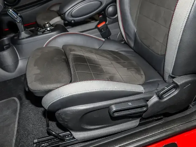 MINI John Cooper Works Cabrio