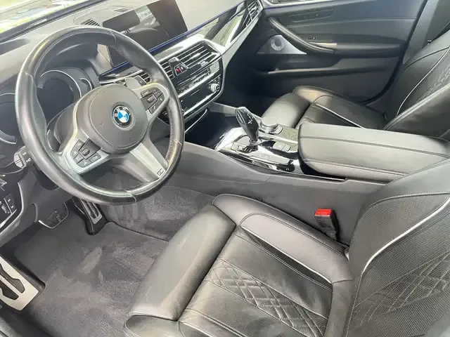 BMW 540