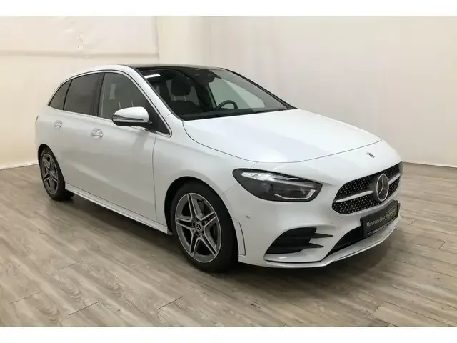 Mercedes-Benz B 220