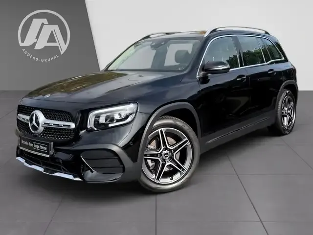 Mercedes-Benz GLB 220