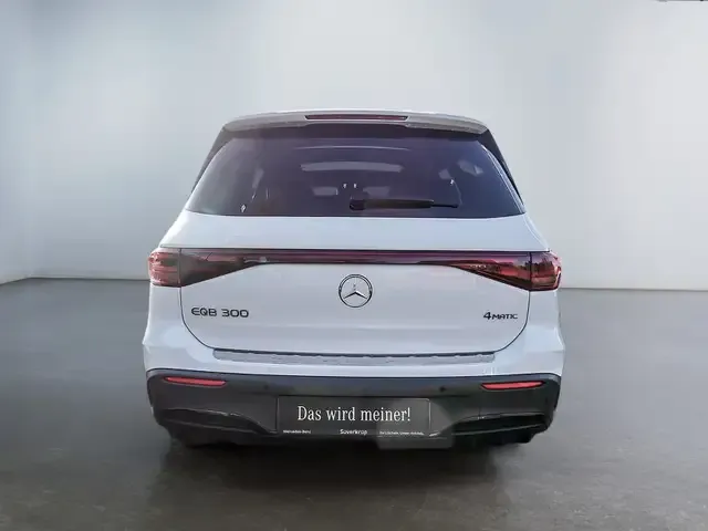 Mercedes-Benz EQB 300
