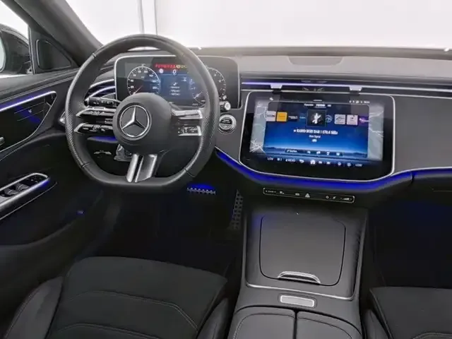 Mercedes-Benz E 200