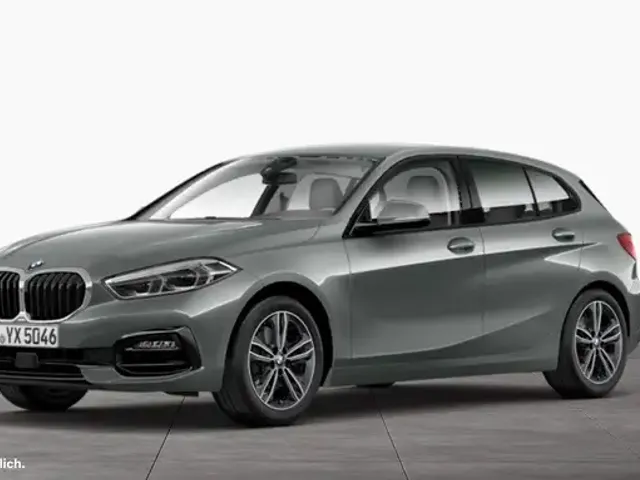 BMW 120