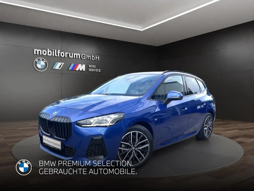 BMW 220
