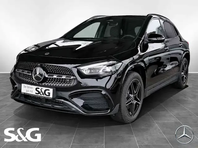Mercedes-Benz GLA 200