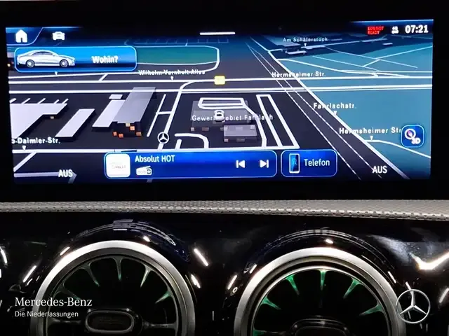 Mercedes-Benz CLA 35 AMG