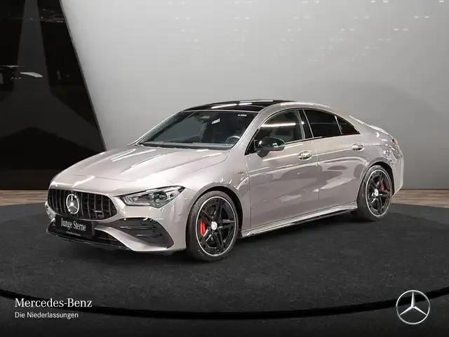 Mercedes-Benz CLA 35 AMG