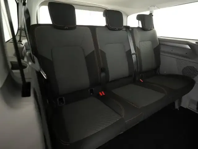 Volkswagen T7 Caravelle