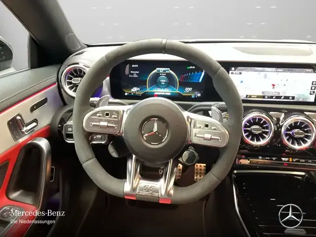 Mercedes-Benz CLA 45 AMG