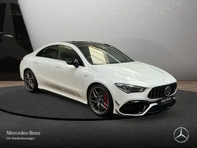 Mercedes-Benz CLA 45 AMG