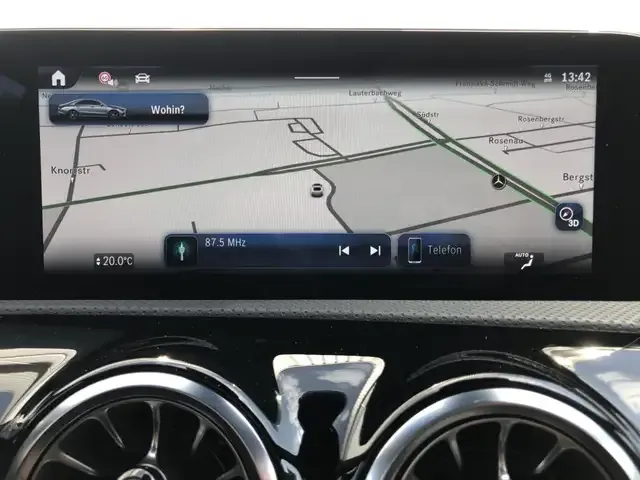 Mercedes-Benz CLA 220