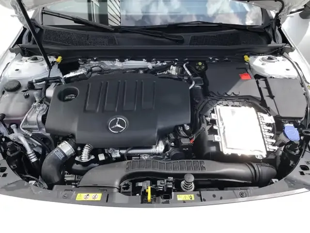 Mercedes-Benz CLA 220